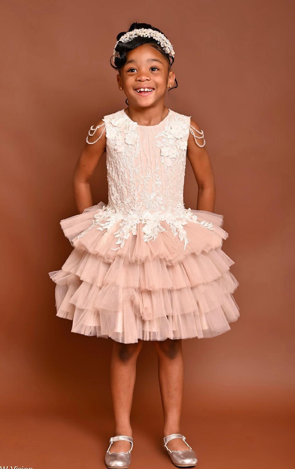 Kola Dress