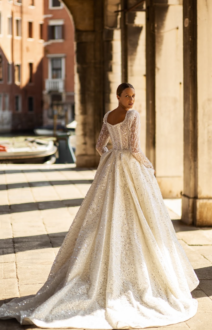 The Elanisse Gown
