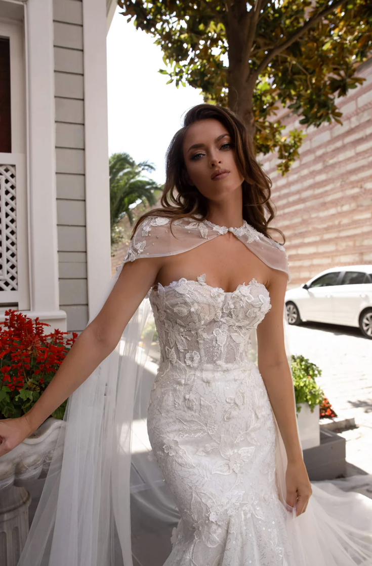 The Azelisse Gown