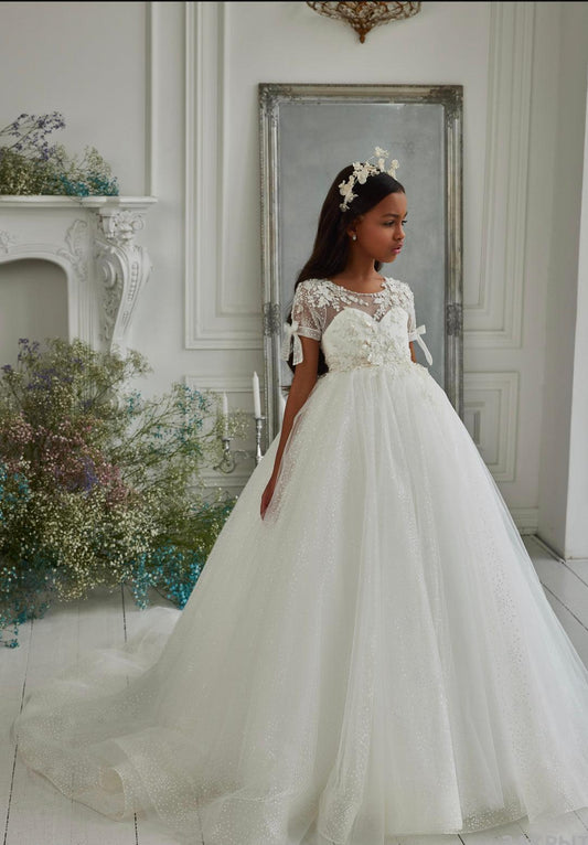 Juniper Pearl Blossom Gow