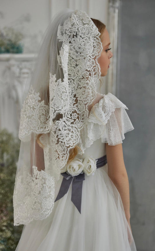 Vintage Floral Lace Veil