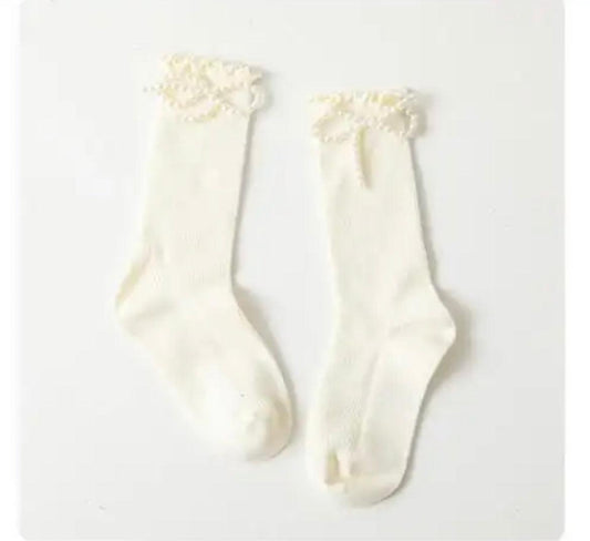 Pearl Bow Socks