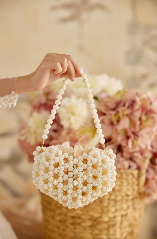 The Amour de Perles Purse