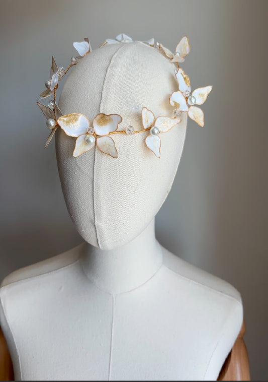 The Aurelia’s Crown