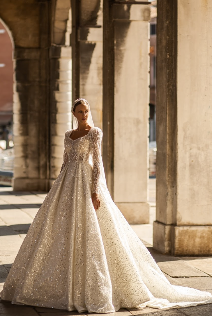 The Elanisse Gown