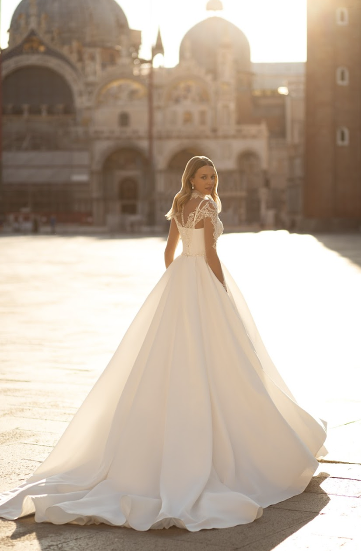 The Avanthia Gown